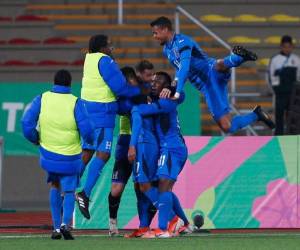 Honduras reaccionó para empatar 1-1 ante los mexicanos el miércoles, y en los penales se impuso 4-2, con lo cual se instaló en la final de la justa hemisférica, algo que no conseguía desde 1999 en Winnipeg. Foto: Agencia AP.