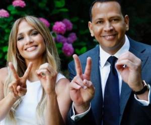 Jennifer López y su pareja, la estrella del béisbol Alex Rodríguez han animados a sus seguidores a ejercer el sufragio en las próximas elecciones presidenciales de EEUU.