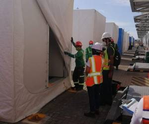 El Ministerio Público llegó a la aduana de Puerto Cortés cuando llegaron los hospitales móviles, sin embargo, la falta de documentación los había atrasado en la indagación.