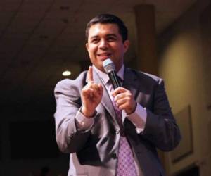 El pastor del Centro Evangelístico Asambleas de Dios (DEAD), Miguel Montoya, murió este lunes por coronavirus.