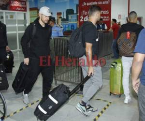 Los jugadores de la Selección de Australia llegaron la madrugada de este lunes a la ciudad de San Pedro Sula.