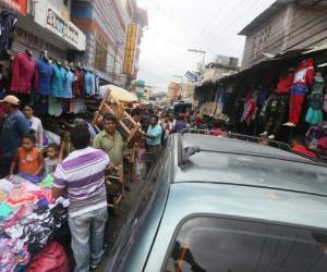 Las autoridades locales ordenarán a los vendedores y conductores de taxis que irrespeten la normativa de mercados.