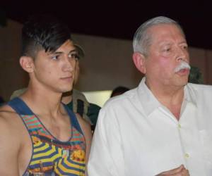 Pulido junto al gobernador de Tamaulipas Egidio Torre Cantu brindaron una peque;a conferencia despues de ser rescatado. Foto: AP