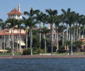 Trump tenía permiso provisional de la ciudad de Palm Beach mientras era presidente, pero una vez que terminó su mandato ordenaron remover el helipuerto. Foto: Cortesía
