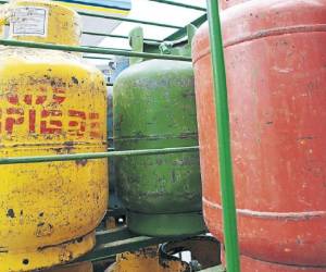 El costo del cilindro de 25 libras de LPG doméstico es de 288.12 lempiras en la capital de la República y 268.95 en San Pedro Sula.