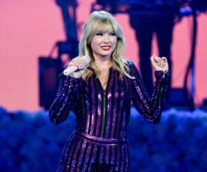 En esta foto del 10 de julio del 2019, Taylor Swift participa en el concierto Amazon Music's Prime Day en Nueva York. Swift será homenajeada como artista de la década el 24 de noviembre en la ceremonia de los American Music Awards.