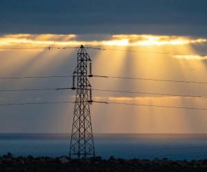 Irán amenaza con destruir el sector energético del Golfo si el suyo vuelve a ser nuevamente atacado.