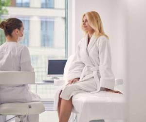 Mantenerse activa y practicar ejercicio físico moderado durante al menos 30 minutos al día, tres o cuatro veces por semana, le ayudará a mantenerse libre de estrés y ansiedad, o sea, más sana física y mentalmente. Foto. Cortesía/El Heraldo