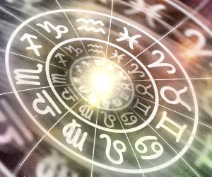 Horóscopo de hoy: éxito laboral, amor y sorpresas para todos los signos