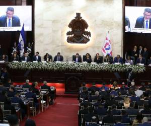 ​El paquete normativo aprobado incluye adendas y modificaciones presupuestarias a contratos suscritos entre los años 2023 y 2025.