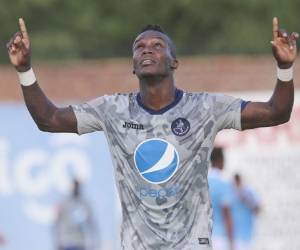 Rubilio Castillo espera anotar ante Real España y dedicarlo a su hermano (Foto: Marvin Salgado/EL HERALDO)