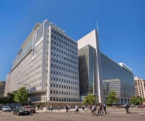 El informe Doing Business es un documento que elabora el BM, mide 190 economías y países y también 10 temas del clima de negocios.