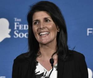 WASHINGTON, DC - NOVEMBER 08: U.S. Representative to the United Nations Nikki Haley arrives for a briefing with the Senate Foreign Relations Committee on Capital Hill on November 8, 2017 in Washington, DC. Tasos Katopodis/Getty Images/AFP== FOR NEWSPAPERS, INTERNET, TELCOS & TELEVISION USE ONLY ==