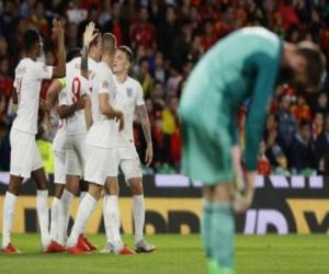 Raheem Sterling guió la victoria de Inglaterra ante una España que se vio domada ante el poderío inglés. Foto/AFP