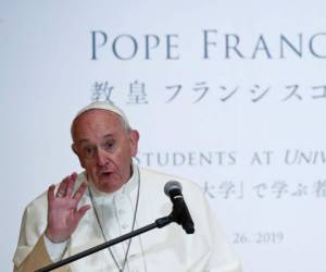 El papa Francisco ofrece un discurso en la Universidad Sophia, en Tokio, el 26 de noviembre de 2019. Foto: Kim Hong-ji/Pool Photo via AP.