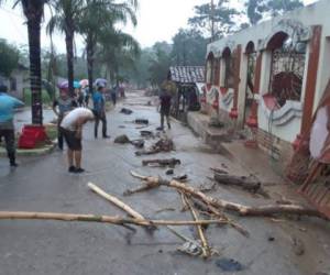 Los otros hechos que se han suscitado son derrumbes, inundaciones, caídas de árboles y destrucción de viviendas. Foto: Copeco.