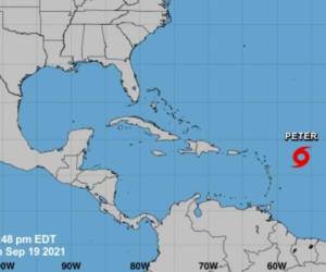 Se esperaba que Peter llevara lluvias a islas caribeñas como las Islas Vírgenes y Puerto Rico hasta el martes.