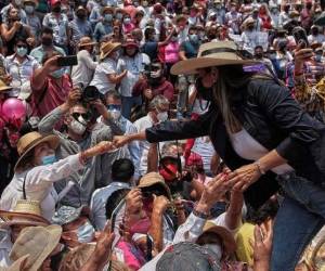 El caso de Salgado Macedonio desató duras críticas y protestas de activistas de los derechos de la mujer que condenaron que el político, que no ha sido imputado de cargos y tiene dos denuncias formales en la Fiscalía por violación. Foto: AP.