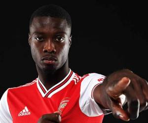 El jugador marfileño de 24 años llega a la Premier inglesa en un traspaso valorado en alrededor de 80 millones de euros. Foto: Sitio Oficial Club