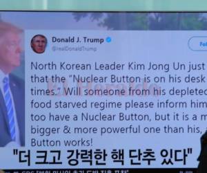 Un túit del presidente Donald Trump es visto en Corea del Sur.