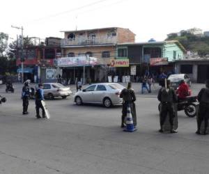 Así se encuentra la salida al oriente de Honduras, a la altura de la colonia Villa Nueva, en la capital. Foto: EL HERALDO