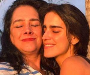 Aunque ambas se muestran muy cercanas en las redes sociales, Bárbara ha dicho que durante su adolescencia no tuvieron una buena relación. Foto: Instagram