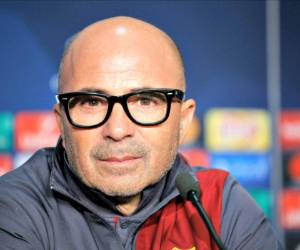 Jorge Sampaol tuvo éxitos en la seleccion de Chile y ahora llega a Argentina para salvar el barco que parece alejarse de Rusia 2018 (AP Photo/Victor R. Caivano).