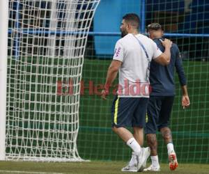 Neymar salió lesionado del entrenamiento de este martes. Foto:AFP