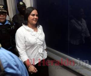 La ex primera dama Rosa Elena Bonilla se defiende en libertad de cada una de las acusaciones hechas por la Fiscalía. Foto: Archivo/El Heraldo