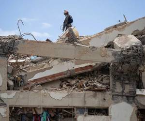 Además, 17,907 personas quedaron sin vivienda tras el doble terremoto de magnitud 7,2 y 7,5 de hace casi un mes.