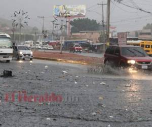 Estas condiciones se deben a una vaguada de altura y la confluencia de vientos. Foto: ELHERALDO.
