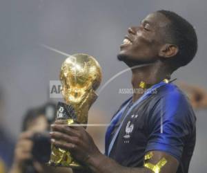 Paul Pogba hizo una pausa tras el triunfo más relevante de su carrera. (Foto: AP)