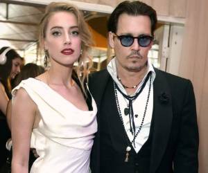 La pareja parecía ser muy feliz y fue hasta que Heard denunció los abusos se conocieron los íntimos secretos de su relación. Foto: AFP