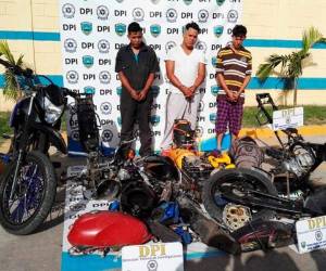 Los detenidos son Obed Arturo Herrera Maradiaga conocido con el alias de Cara de Vaca, supuesto líder de lal banda; Denis Alexander Sierra Sandoval (el mango), y Leónidas Ariel Torres Aguirre.