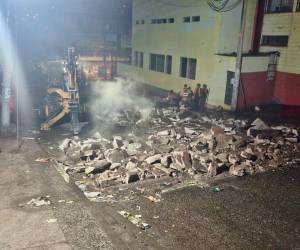 Las labores de bacheo se extendieron a 20 puntos de la capital, incluyendo zonas residenciales, vías principales y áreas del centro histórico con alto flujo vehicular.