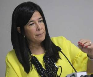 Miriam Guzmán detalló el informe de las primeras dos semanas de operaciones de la comisión interventora.