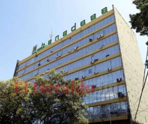 La fiscalía consideró decretar prisión preventiva para dos exfuncionarios acusados del delito de malversación de fondos públicos. FOTO: ARCHIVO EL HERALDO