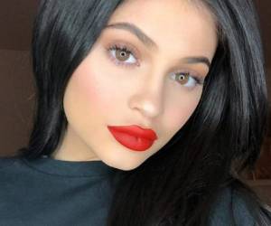 La menor del clan kardashian sigue con los rumores de un posible embarazo.