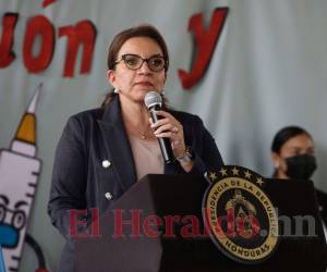 La presidenta de la República, Xiomara Castro de Zelaya, afirmó que necesitará del sector privado hondureño para concretar la propuesta que conlleva la generación de cien mil empleos este año.
