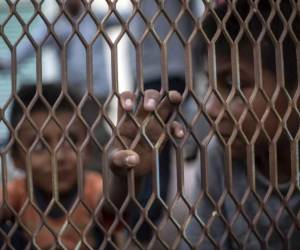 Según los datos oficiales, desde el 19 de abril hasta el 30 de septiembre, 170 unidades familiares fueron separadas. Foto: Agencia AFP