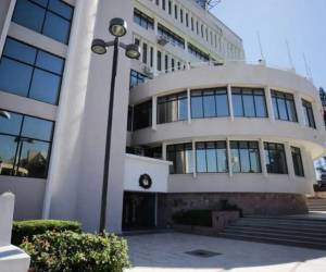 Desde la Cancillería de la República hicieron el llamado a los hondureños residentes en medio oriente, a resguardarse en los refugios habilitados.