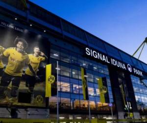 El 'Signal Iduna Park', un recinto de 82,000 localidades, es el más grande y el más conocido de los estadios de Alemania, por su ambiente en los días de partido.