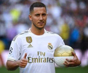 Hazard igualó la presentación de James Rodríguez, último galáctico fichado en 2014, que reunió en torno a 45.000 personas en su presentación. Foto:AFP