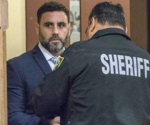 Pablo Ibar tiene 46 años de edad. La mitad de su vida la ha pasado en prisión.