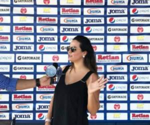 Carmen Boquín, la presentadora de BeIn Sports y fanática de Motagua (Foto: @CarmenBoquín en Instagram)