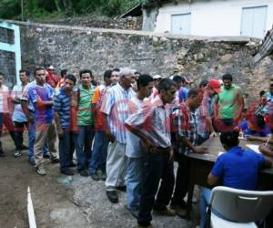 Brindar un trabajo justo para los hondureños buscará Marlene Alavarenga si gana ña presidencia de Honduras. Foto: EL HERALDO