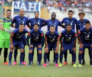 El Mimado suele tener mejores resultados de asistencia los domingos. Es costumbre en la ciudad jugar los domingos.