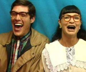 Cada uno de los actores vive bajo la sombra de los personajes que una vez interpretaron.