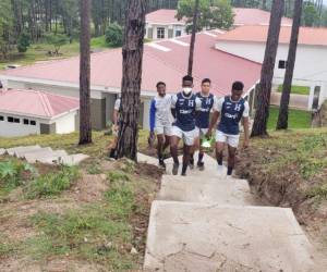 La moderna instalación cuenta con habitaciones con aire acondicionado, cancha de césped artificial FIFA PRO valorada en 500,000 dólares, gimnasio y espacios de recreación. Foto: Twitter