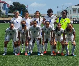 La selección femenina de Honduras es dirigida por el mexicana Juan Carlos Tenorio.